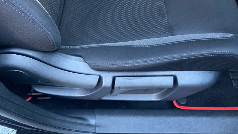 Nissan Qashqai 1.3 DiG-T Acenta Premium 5dr Petrol Hatchback